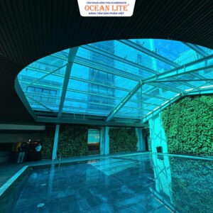 mái nhựa Polycarbonate dạng đặc